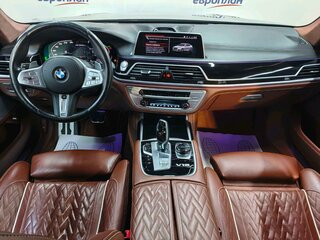2020 BMW 7 серии Long M760Li xDrive VI (G11/G12) Рестайлинг, белый, 8500000 рублей, вид 5