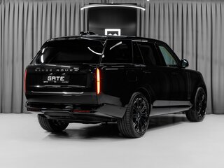 2025 Land Rover Range Rover D350 MHEV Long V, чёрный, 33701200 рублей, вид 2