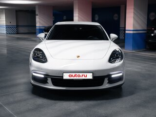 2017 Porsche Panamera 4 II, белый, 7000000 рублей, вид 4