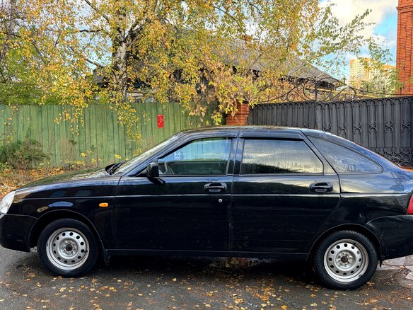 2008 Lada (ВАЗ) Priora I, зелёный, 229000 рублей - вид 3