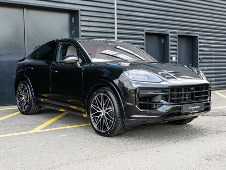 2026 Porsche Cayenne Coupé III Рестайлинг, чёрный, 20490000 рублей, вид 5