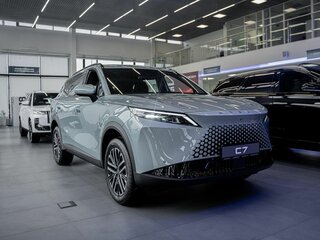 2026 Omoda C7, зелёный, 3099000 рублей, вид 3