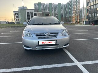 2002 Toyota Allex I Рестайлинг, серебристый, 600000 рублей, вид 1