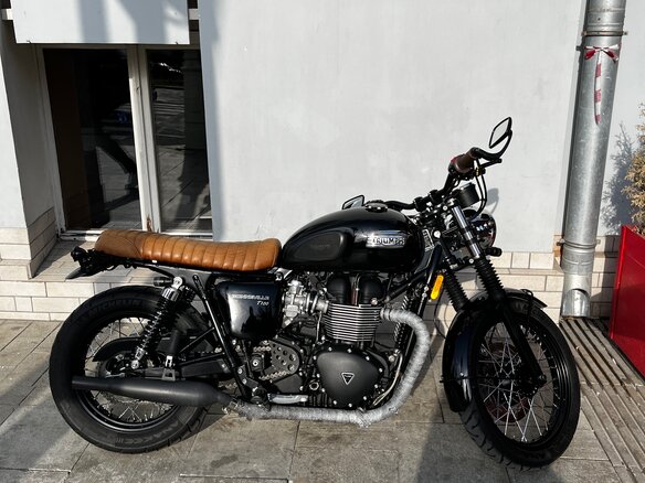 2013 Triumph Bonneville T100, чёрный, 710000 рублей - вид 5