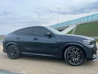 2020 BMW X6 30d III (G06), серый, 7880000 рублей, вид 2
