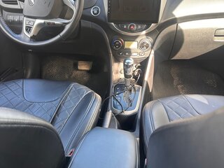 2012 Hyundai Solaris I, фиолетовый, 820000 рублей, вид 5