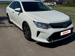 2016 Toyota Camry VII (XV50) Рестайлинг, белый, 2000000 рублей, вид 1