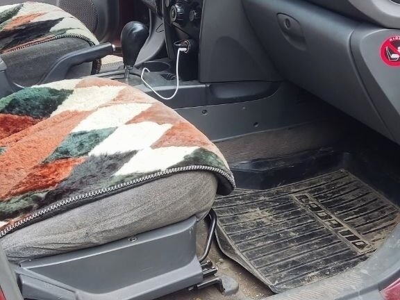2002 Hyundai Santa Fe I, красный, 310000 рублей - вид 6