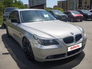 2003 BMW 5 серии 530d V (E60/E61), серебристый, 1300000 рублей, вид 4
