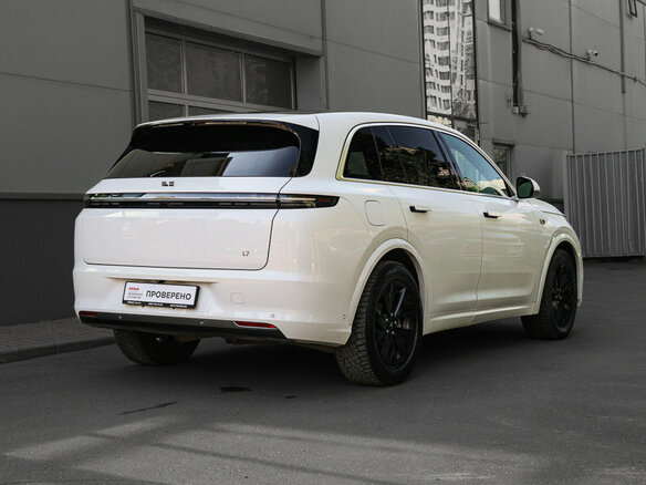 2023 Li Auto (Lixiang) L7 I, белый, 5200000 рублей - вид 3