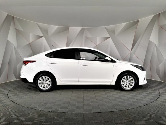 2022 Hyundai Solaris II Рестайлинг, белый - вид 5