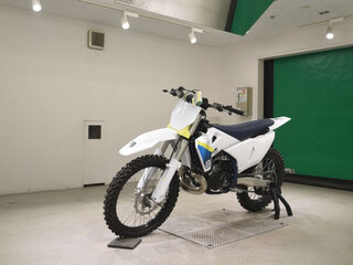 2025 Husqvarna TC 250, белый, 950000 рублей, вид 4