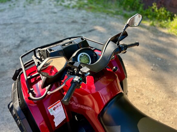 2009 BRP Can-Am Outlander 800, красный, 740000 рублей - вид 8