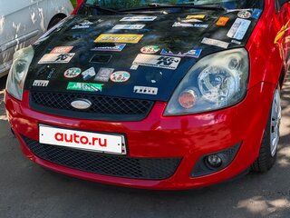 2007 Ford Fiesta Mk5, красный, 500000 рублей, вид 4