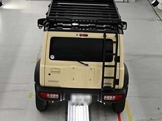 2023 Suzuki Jimny Sierra IV, бежевый, 1850000 рублей, вид 5