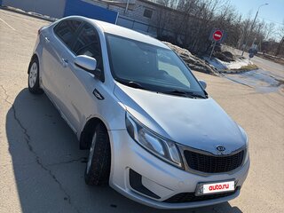 2012 Kia Rio III, серебристый, 680000 рублей, вид 1