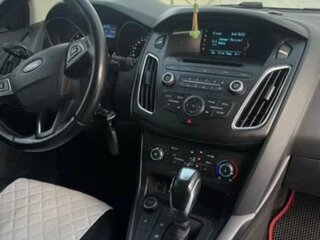 2017 Ford Focus III Рестайлинг, белый, 800000 рублей, вид 4
