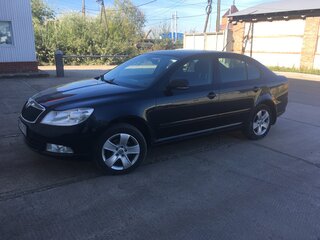 2011 Skoda Octavia II (A5) Рестайлинг, чёрный, 900000 рублей, вид 2