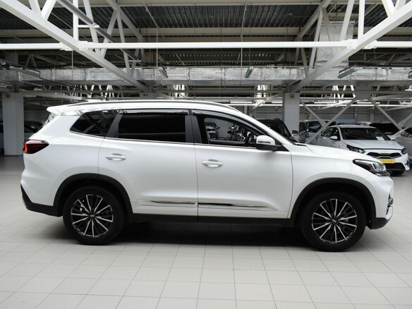 2024 Chery Tiggo 8 I Рестайлинг, белый - вид 7