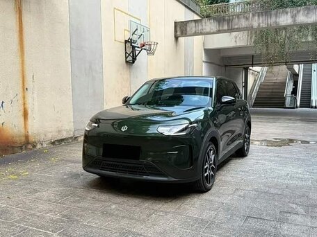 Leapmotor A10