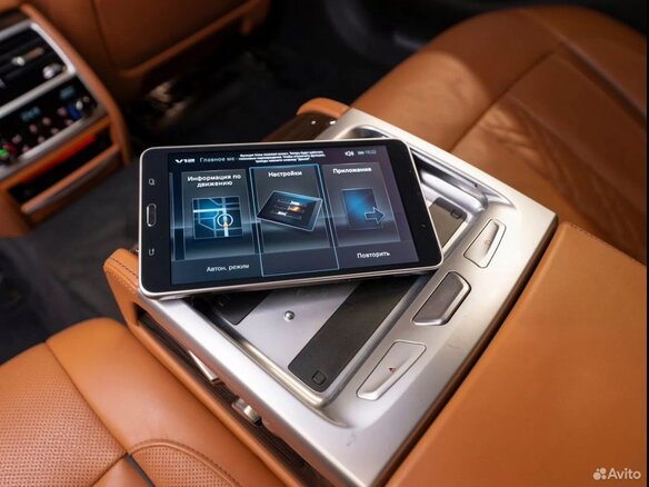 2017 BMW 7 серии Long 730Ld xDrive VI (G11/G12), чёрный, 3400000 рублей - вид 19