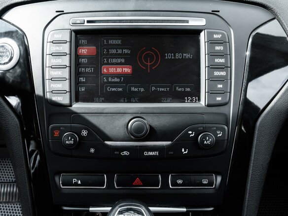 2014 Ford Mondeo IV Рестайлинг, белый, 870000 рублей - вид 11
