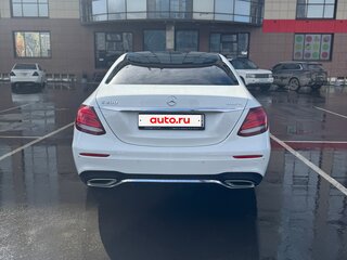 2018 Mercedes-Benz E-Класс 200 V (W213, S213, C238), белый, 3500000 рублей, вид 5