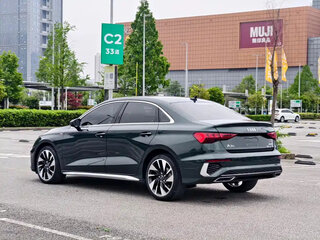 2023 Audi A3 35 TFSI IV (8Y), зелёный, 2250000 рублей, вид 4