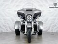 2016 Harley-Davidson Tri Glide, серебристый, 3499000 рублей - вид 3