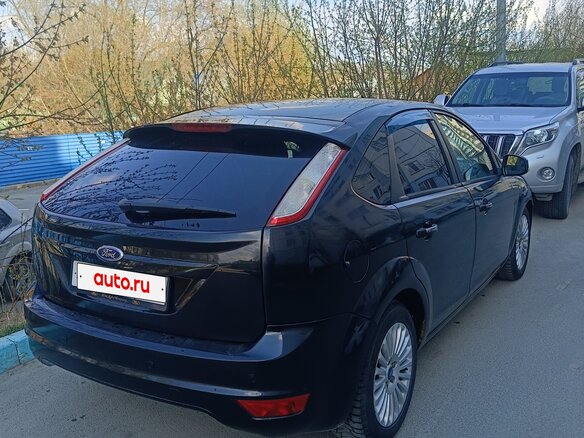 2011 Ford Focus II Рестайлинг, чёрный, 540000 рублей - вид 8