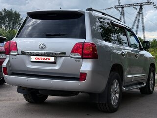 2014 Toyota Land Cruiser 200 Series Рестайлинг 1, белый, 4000000 рублей, вид 5