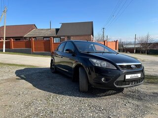 2009 Ford Focus II Рестайлинг, чёрный, 580000 рублей, вид 4