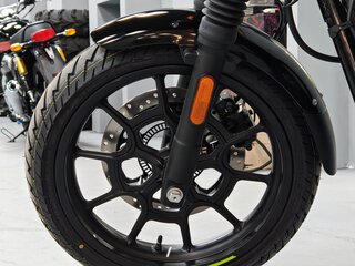 2025 Royal Enfield Hunter, зелёный, 432000 рублей, вид 2