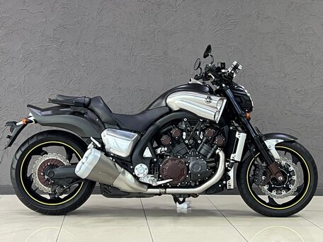 2012 Yamaha VMAX 1700, серебристый, 1420000 рублей, вид 1