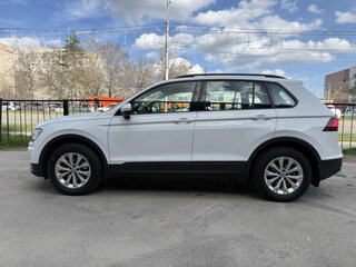 2019 Volkswagen Tiguan II, белый, 2650000 рублей, вид 2