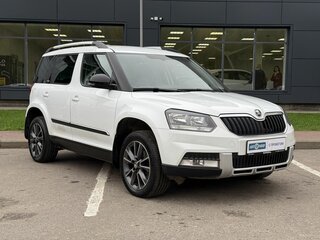 2017 Skoda Yeti I Рестайлинг, белый, 1179000 рублей, вид 3