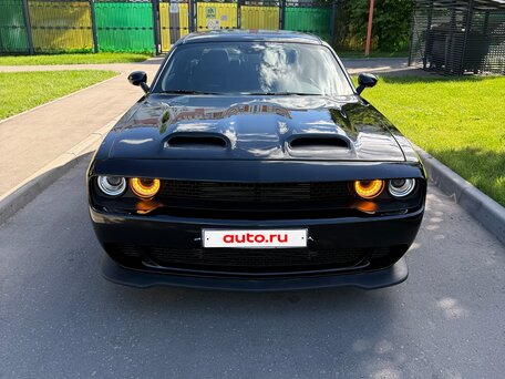 2022 Dodge Challenger III Рестайлинг 2, чёрный, 4769999 рублей, вид 2
