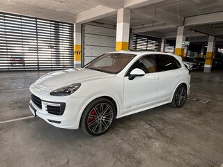 2015 Porsche Cayenne GTS II Рестайлинг (958), белый, 6100000 рублей, вид 5