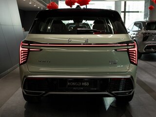 2026 Hongqi HS3, зелёный, 4712855 рублей, вид 2