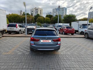 2020 BMW 5 серии 530d xDrive VII (G30/G31/G38), серебристый, 4050000 рублей, вид 4