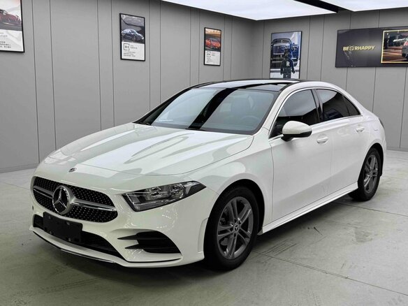 2022 Mercedes-Benz A-Класс 180 Long IV (W177) Рестайлинг, белый, 1500000 рублей
