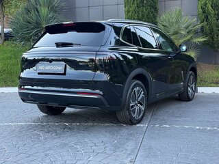 2026 Geely EX5 Гибрид EM-R, чёрный, 3829990 рублей, вид 2