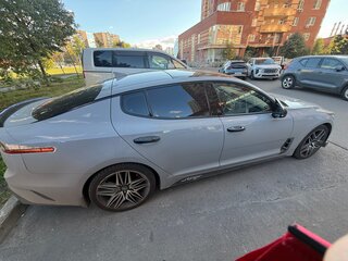 2021 Kia Stinger I Рестайлинг, серый, 2950000 рублей, вид 4