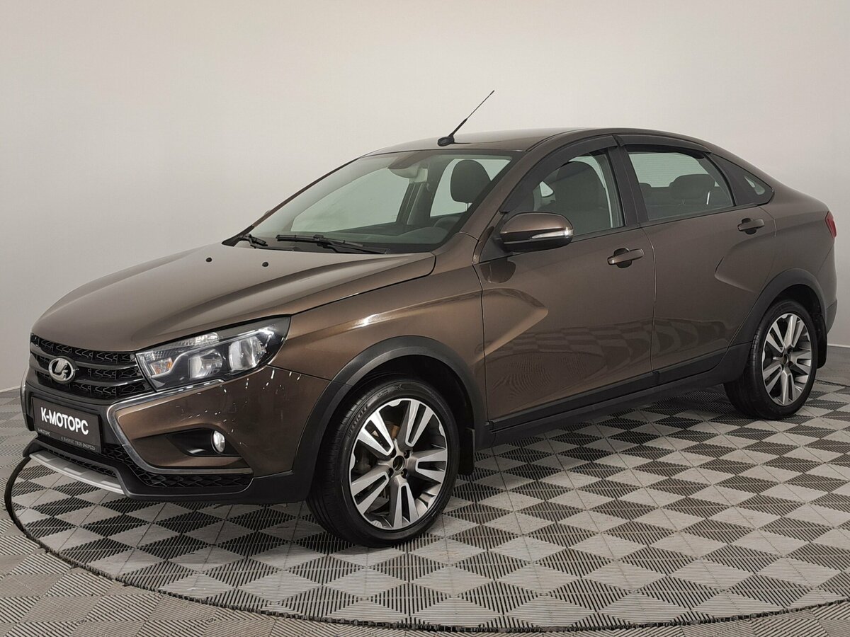 Открыть фотографии: Lada (ВАЗ) Vesta I