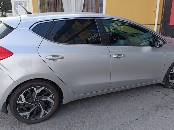 2014 Kia Ceed II, серебристый, 1460000 рублей - вид 4