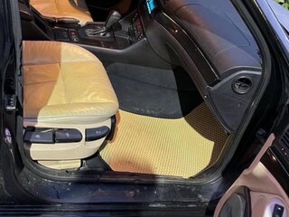 2000 BMW 5 серии 525i IV (E39) Рестайлинг, чёрный, 420000 рублей, вид 3
