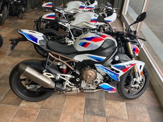 2022 BMW S 1000 R, белый, 1541000 рублей, вид 1