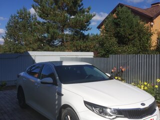 2019 Kia Optima IV Рестайлинг, белый, 1440000 рублей, вид 2