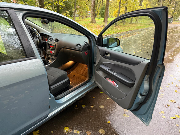 2009 Ford Focus II Рестайлинг, голубой, 495000 рублей - вид 8