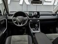 2025 Toyota RAV4 V (XA50), белый - вид 5